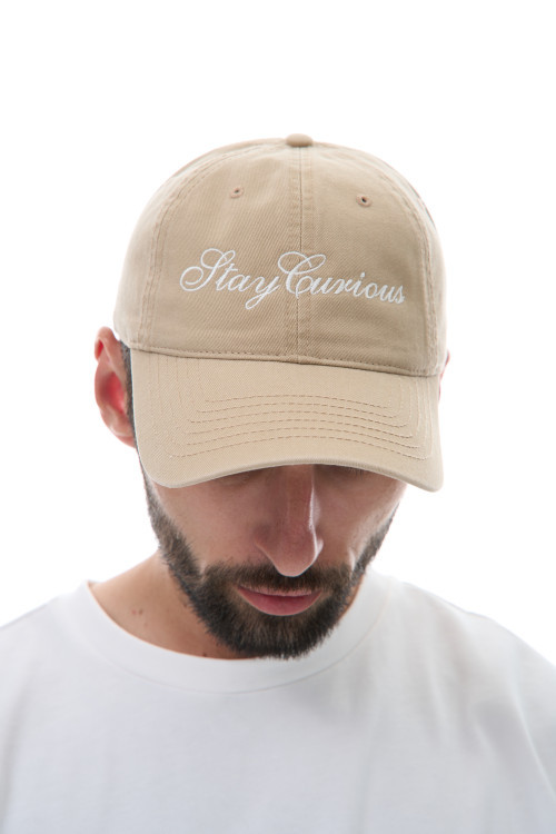 Кепка Stay Curious, бежевый
